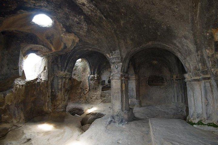 Uplistsikhe-Borjomi-Gori-Mtskheta