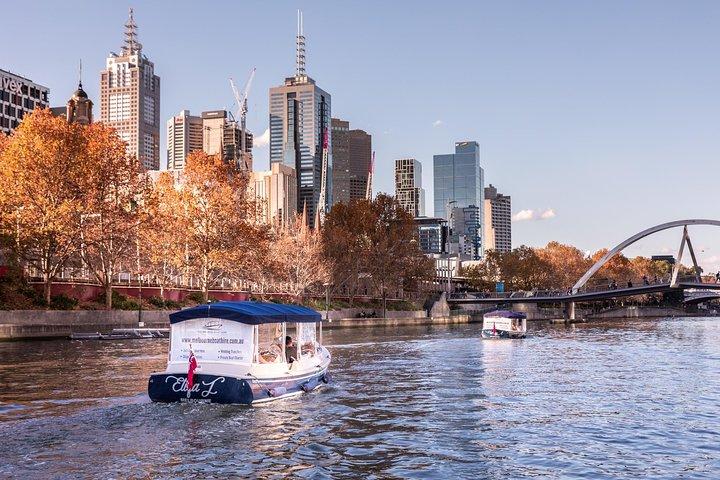 2 uur durende self-drive bootverhuur op de Yarra-rivier