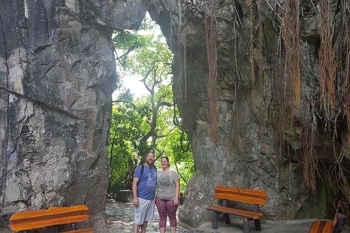 Da Nang ByNight Tour mit Monkey Moutain, Marble Mountain & Dragon Bridge (privat)