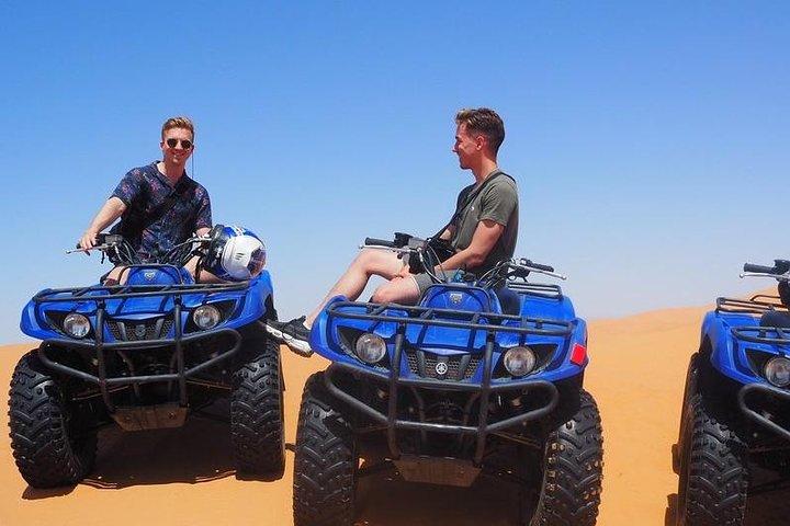 Det ultimative ørkeneventyr – ATV'er, buggies, motorcykler og kameler!
