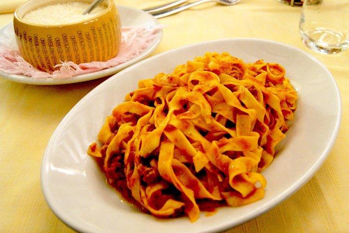 Bologna Pasta cooking class e dessert