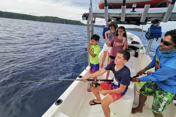 Spaß am Ozean Tour - 4 Std. - 25 Fuß Boot