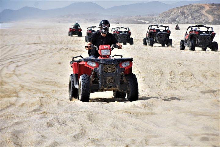 Tour in ATV singolo dalla spiaggia e dal deserto di Migriño