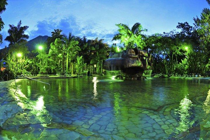 2 Tage - 1 Nacht - Arenal Volcano & Baldi Hot Springs von San Jose
