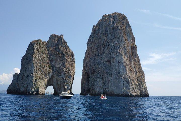 Excursion d'une journée à Capri avec la grotte bleue de Naples ou Sorrente
