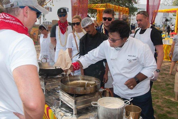 Lezione di cucina con cena self made a Jaipur