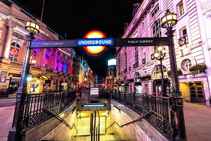 Tour privato tradizionale di un'intera giornata a Londra con auto / cabina nera / SUV / furgone / pullman