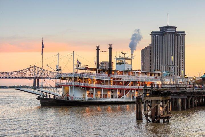 Private French Quarter & Garden District Tour: Walk and Drive Combo