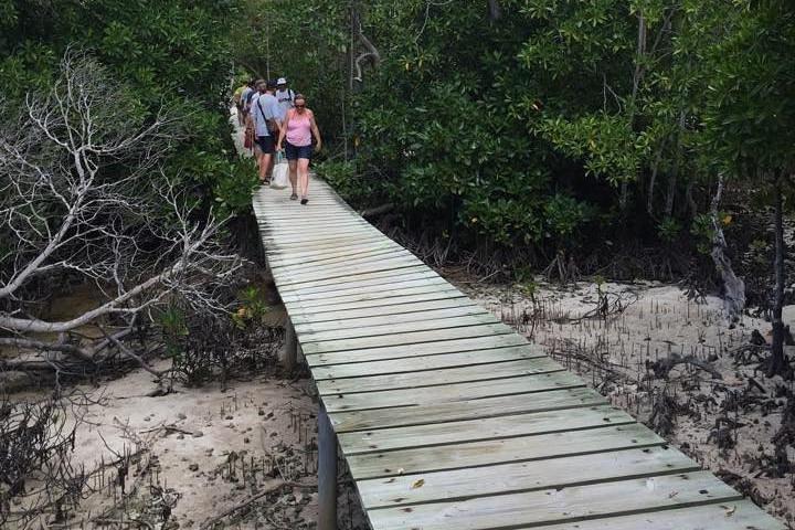 La Digue, Curiuese, St. Pierre, Anse Lazio med båd fra Mahe (Privat båd)