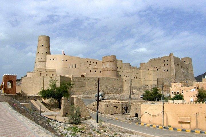 Nizwa Bahla&Jabrin Fort(マスカットツアー):オマーンショアツアー