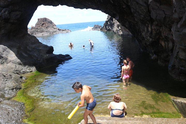 Porto Moniz 4x4 West tour
