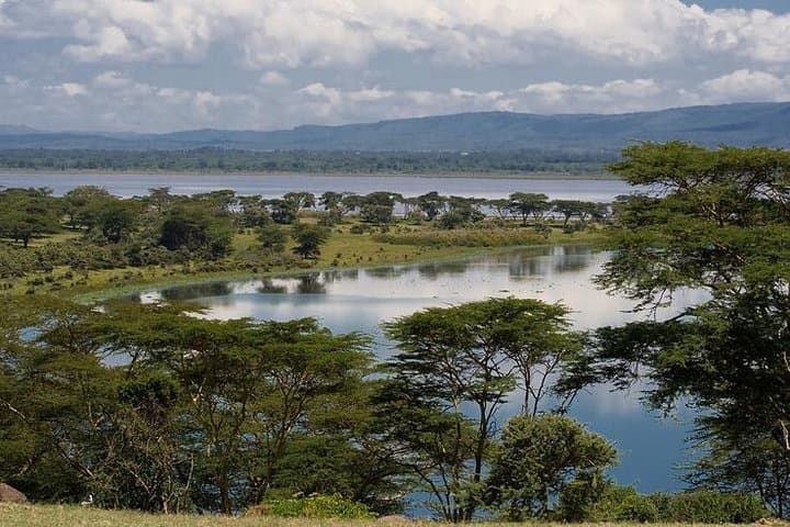 Nairobi Day Trip To Crescent Island Game Park - Lake Naivasha