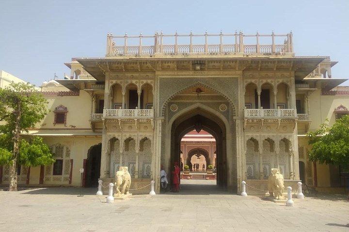 Private Jaipur fuld endagstur i Pink City med guide