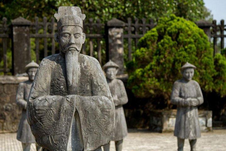 Hue City: Fulddagstur fra Hoi An med guide, privat tur