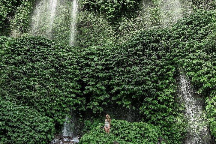 プライベートロンボク滝ツアー:ベナンケランブ、ベナンストケル、ナルマダ公園