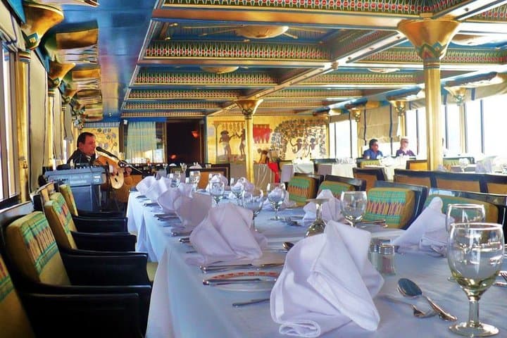 Evening Dinner Nile Cruise in Cairo with Private Transport