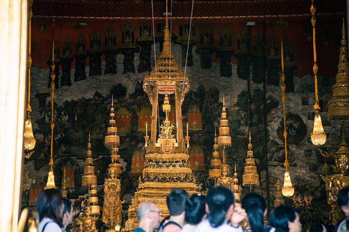 Private Tour: Halbtägiger Grand Palace und Wat Arun mit dem Boot