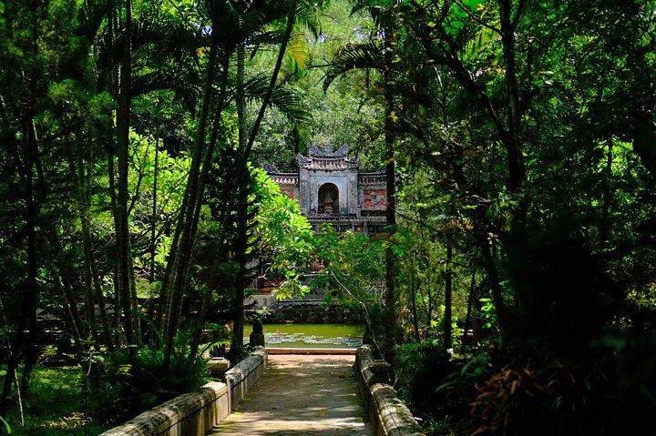 Vietnam Boeddhistische reizen: Boeddhisme in tint, Levensbeschouwing
