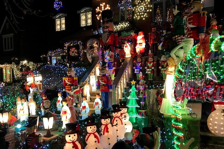 Dyker Heights Christmas Lights Express Bus from Times Square