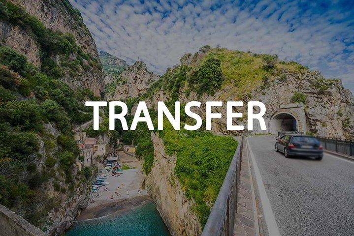 Amalfikystdagstur fra Sorrento med en engelsktalende privat chauffør