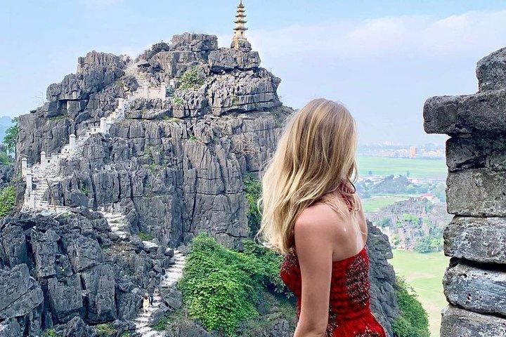 Hoa Lu Temple, Trang An boat trip & Mua Cave Mountain day trip - best selling
