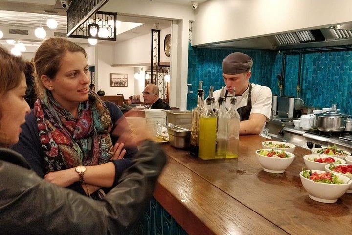 Estambul: tour gastronómico privado nocturno en Kadikoy