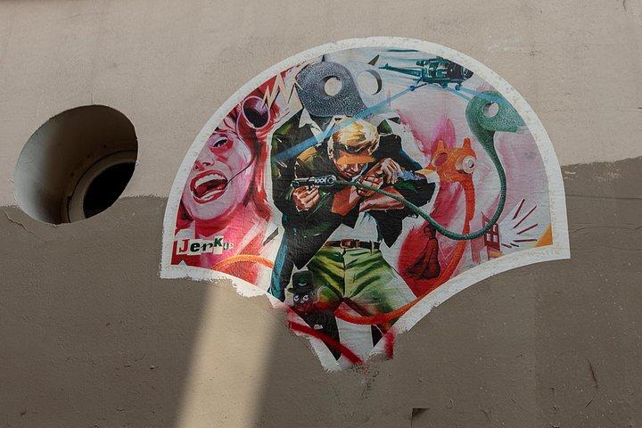 Montmartre Street Art Tour with an Artist