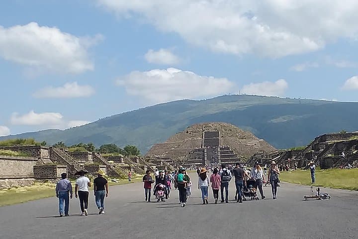 Teotihuacán Private Tour with hotel pickup