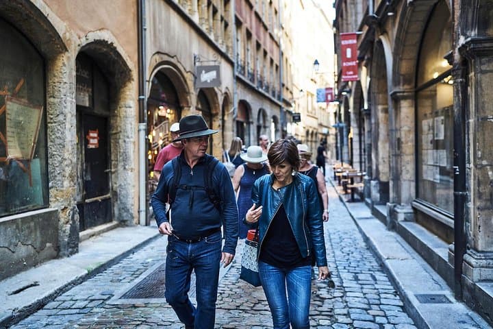 Lyon Old Town Food Tour with Local Specialties Tasting & Lunch