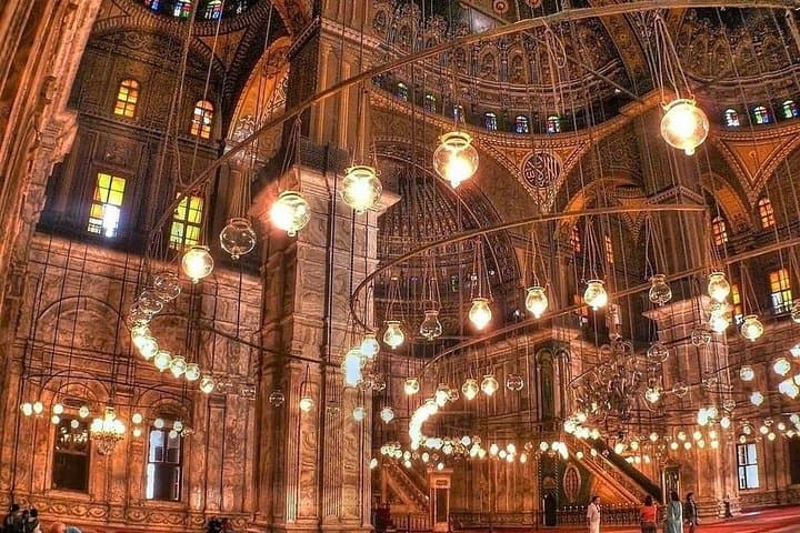Cairo Day Tour visit Old Egyptian museum, Citadel and Khan Khalil