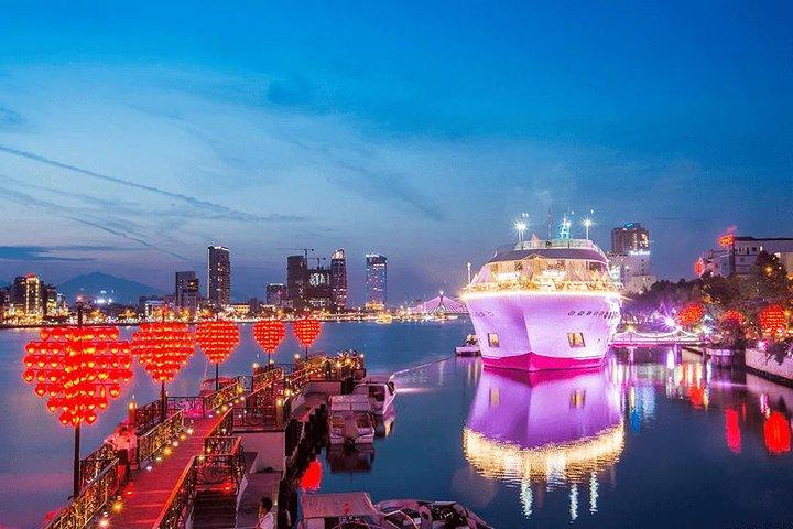 Da Nang City Tour med privat bil (4-7 platser)