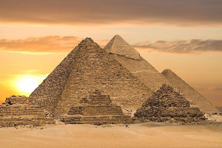 Cairo Highlights: 3-Day Guided Tour with Dinner Cruise and Camel Ride