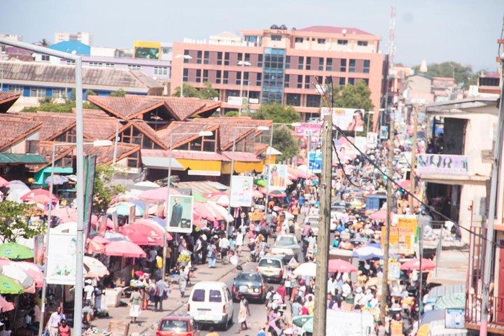 Visita guiada de día completo a Accra