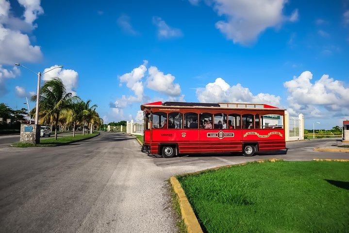 Stadtrundfahrt durch Cozumel mit dem Trolley