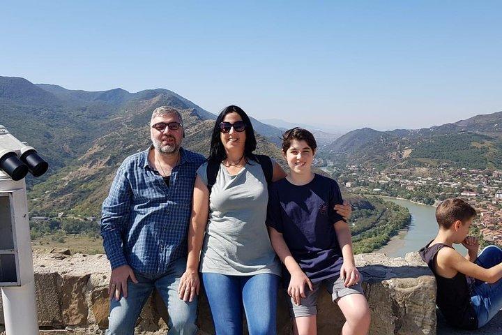 Kazbegi Mountain Tour (Naturens herlighed) + mange nye steder