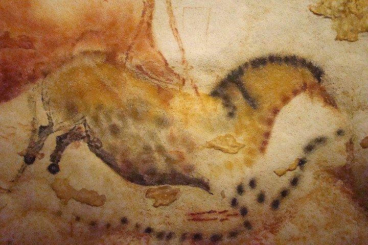 Visite privée de Bordeaux à Lascaux et à la vallée de la Dordogne