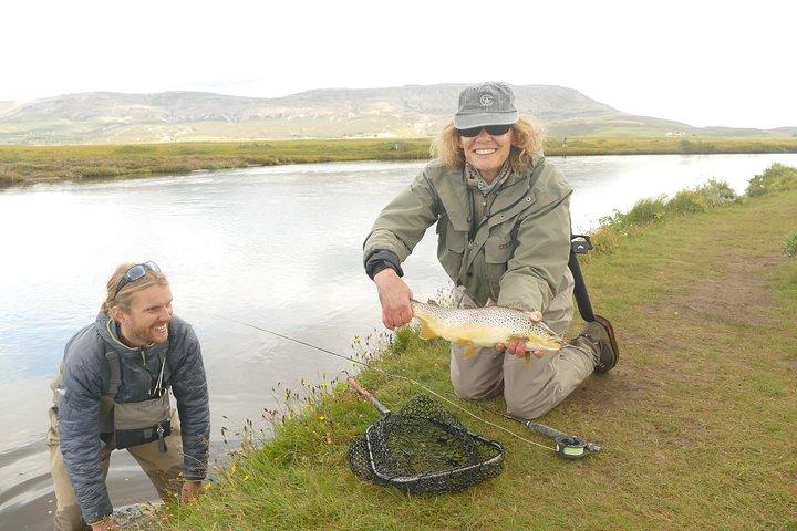 Private Angeltour ab Reykjavik - Saibling und Bachforelle