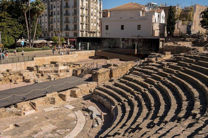 O melhor de Málaga: Visita guiada à Catedral, Alcazaba e Teatro