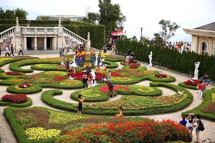 ダナンからのBa Na Hills&Golden Bridge Day Tour