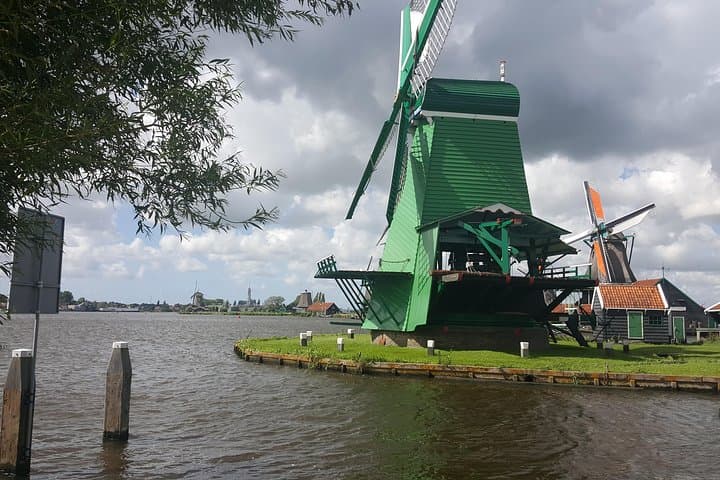 Zaanse Schans, Volendam & Edam: Private tour (Max 3 per)
