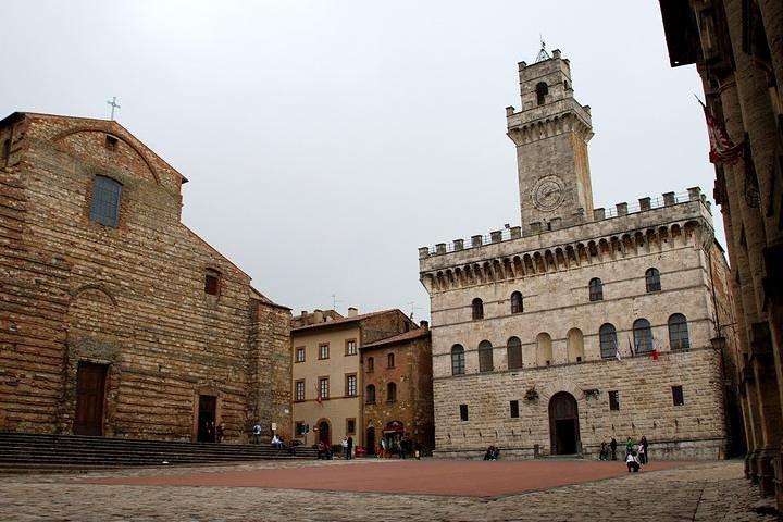 Pienza et Montepulciano par les collines toscanes depuis Rome Visite privée