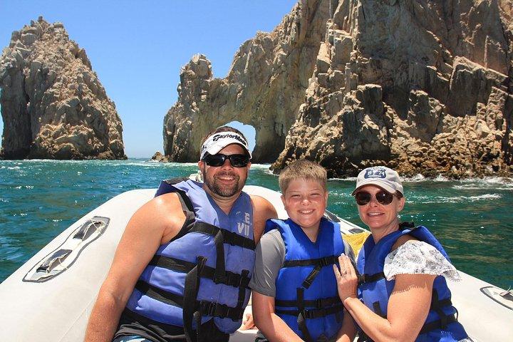 Small-Group Whale Watching Zodiac Boat Cruise i Cabo San Lucas