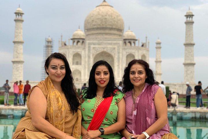 Taj Mahal Tour von jedem Hotel in Agra, dem Bahnhof Agra oder dem Flughafen Agra