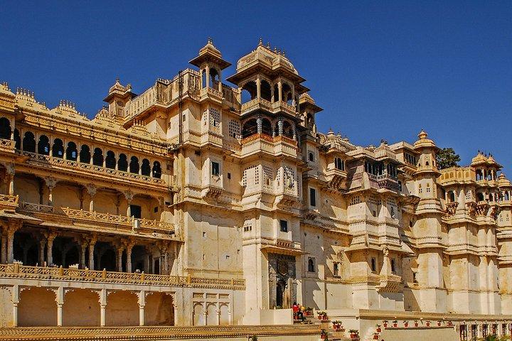 Faits saillants d'Udaipur avec Ekling Ji (visite guidée de Fullday en voiture)