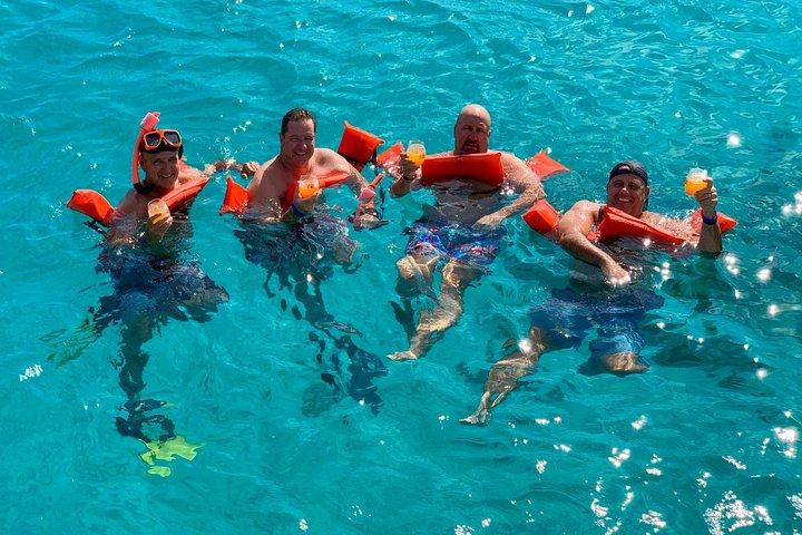 Premium Catamaran Afternoon Sail: Snorkeling and Lunch
