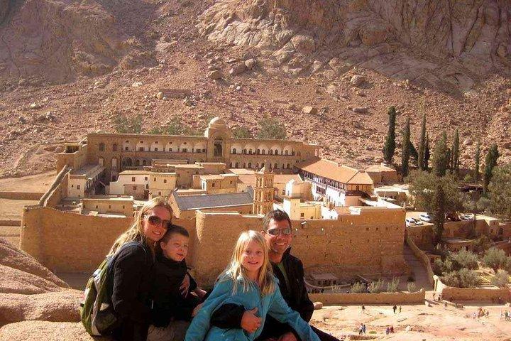 Pacchetto tour privato di 2 giorni 1 notte a Saint-catherine dal Cairo