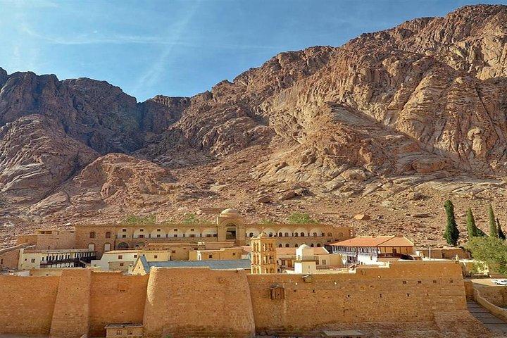 Pacchetto tour privato di 2 giorni 1 notte a Saint-catherine dal Cairo