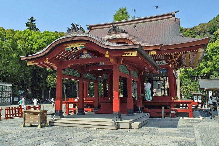 Kamakura Walking Tour with Local Guide Including Hokokuji Temple