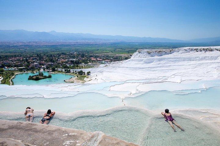 Pamukkale Hierápolis and Cleopatra's Pool Tour com almoço