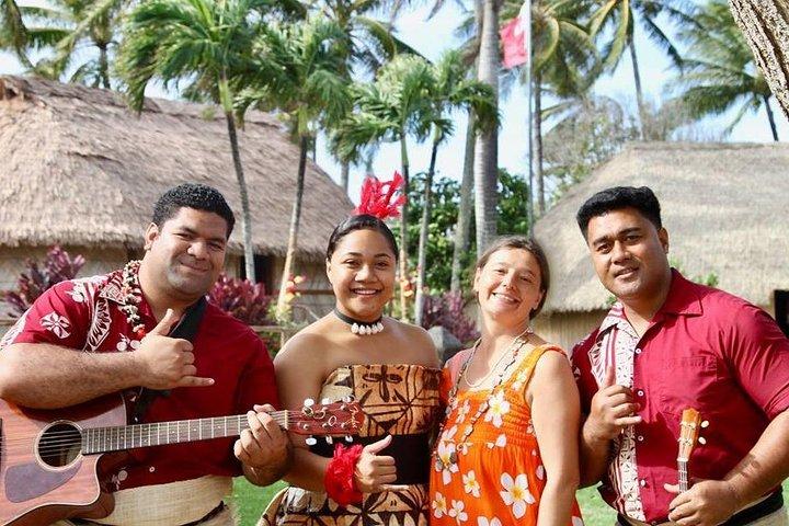 Oahu: Luau de los Reyes Excursión en Centro Cultural Polinesio